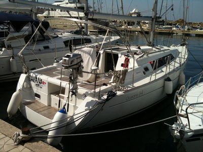 Продажа яхты Beneteau Oceanis 34 «Calan»