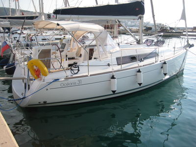 Продажа яхты Beneteau Oceanis 31