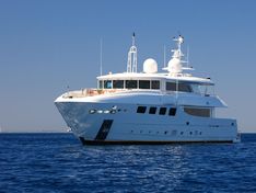 Продажа моторной яхты Mondomarine 40m